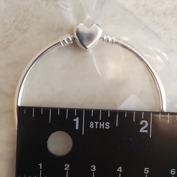 Pandora bracelet  Butterfly Bangle Heart Rhinestone Size small 17 cm Silver Tone - Picture 9 of 9